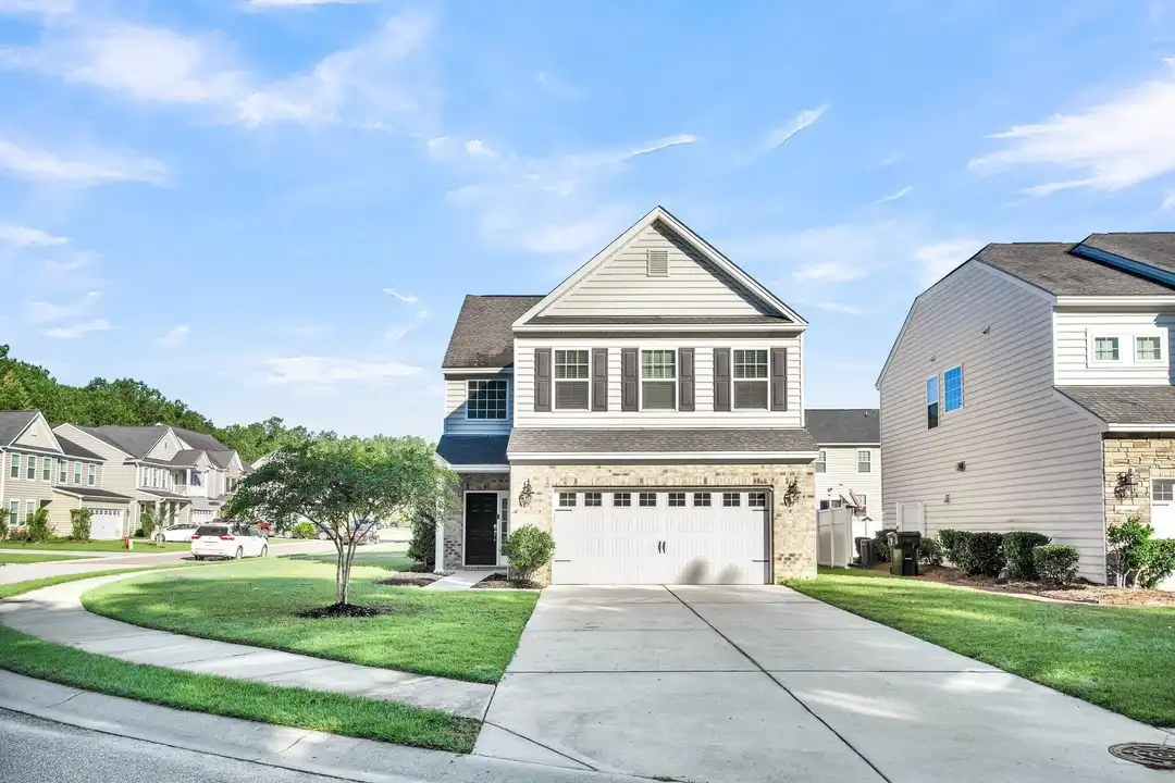 139 Blackwater Way – photo 1 of 19