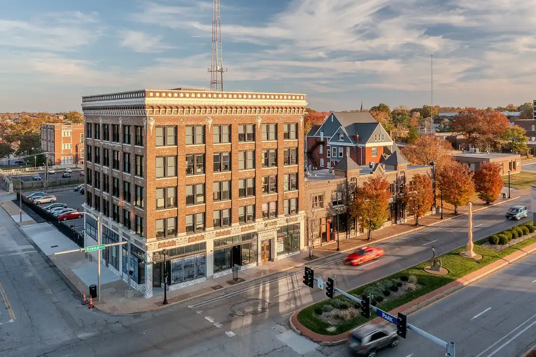 The Nicholas Apartments – photo 1