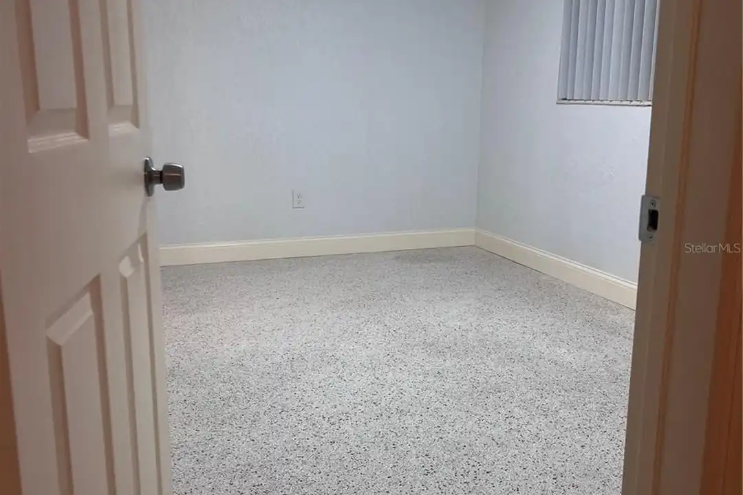 2495 Baywood Dr E - More