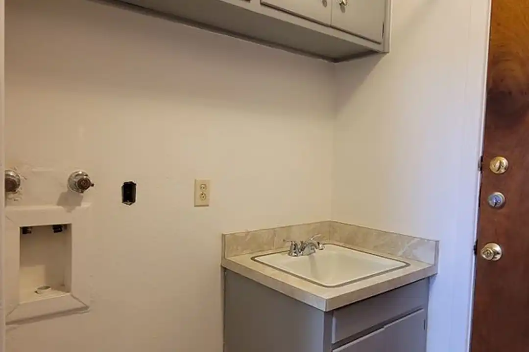 5430 13th St - View 5