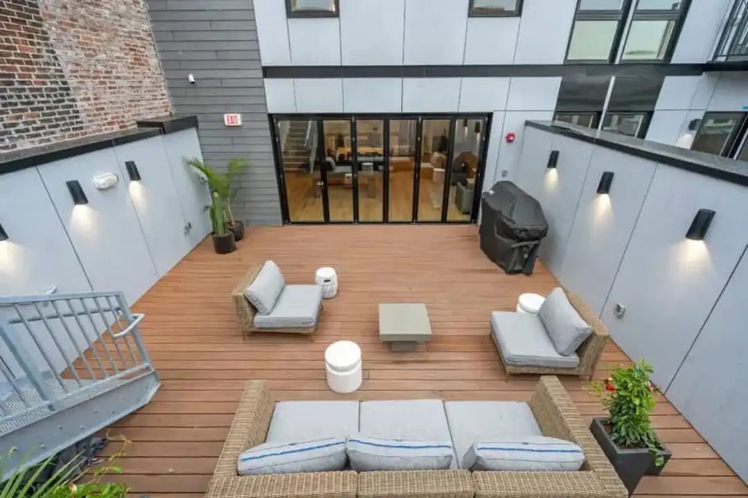 420 W Broadway unit 402 - More