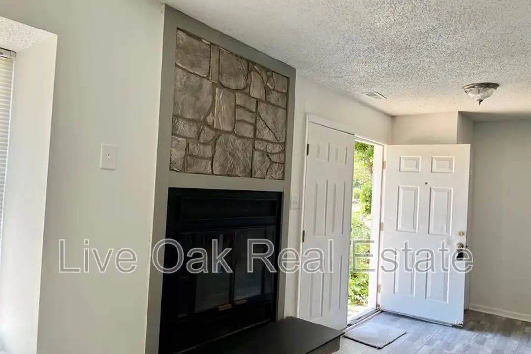 2141 Whispering Sands Ln - View 3