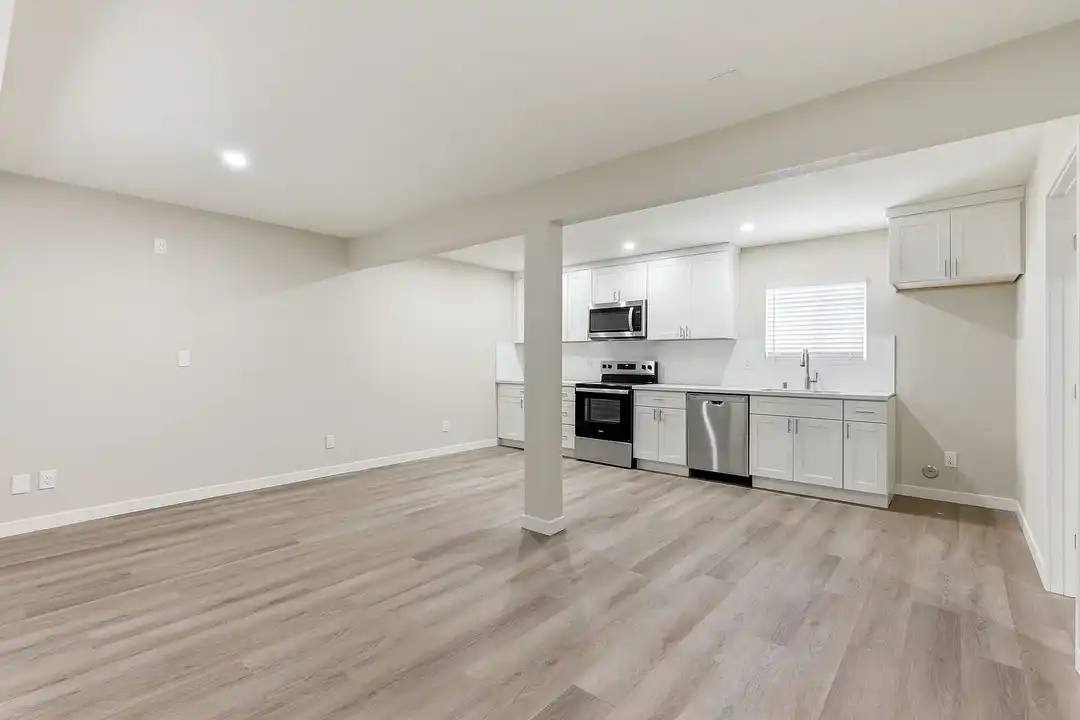 MAGNOLIA WEST APARTMENTS- RIVERSIDE, CA – photo 1