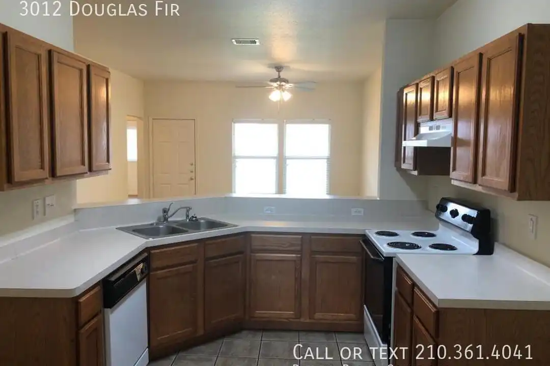 3012 Douglas Fir Dr - More