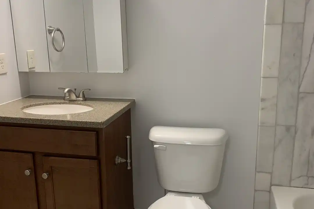 726 Ohio Pike unit 3 - View 6