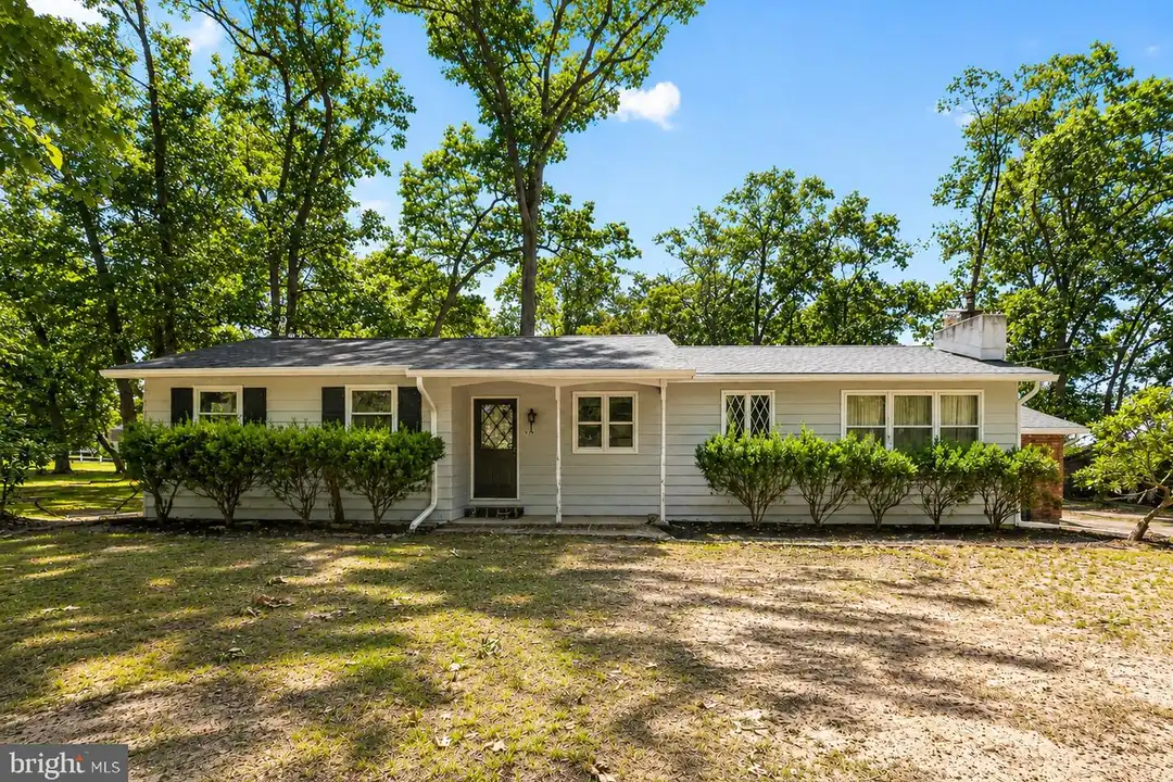 930 Sykesville Rd – photo 1 of 31