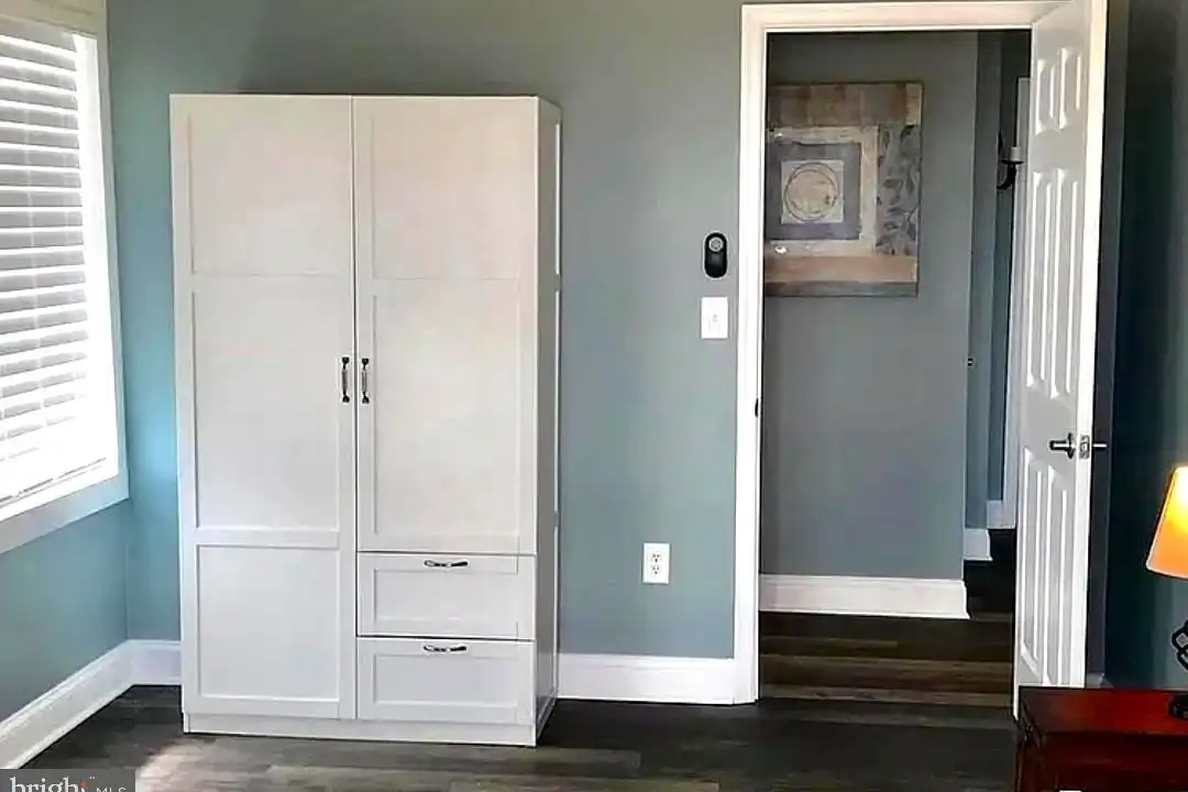 5230 Breezy Point Rd unit 202 - More