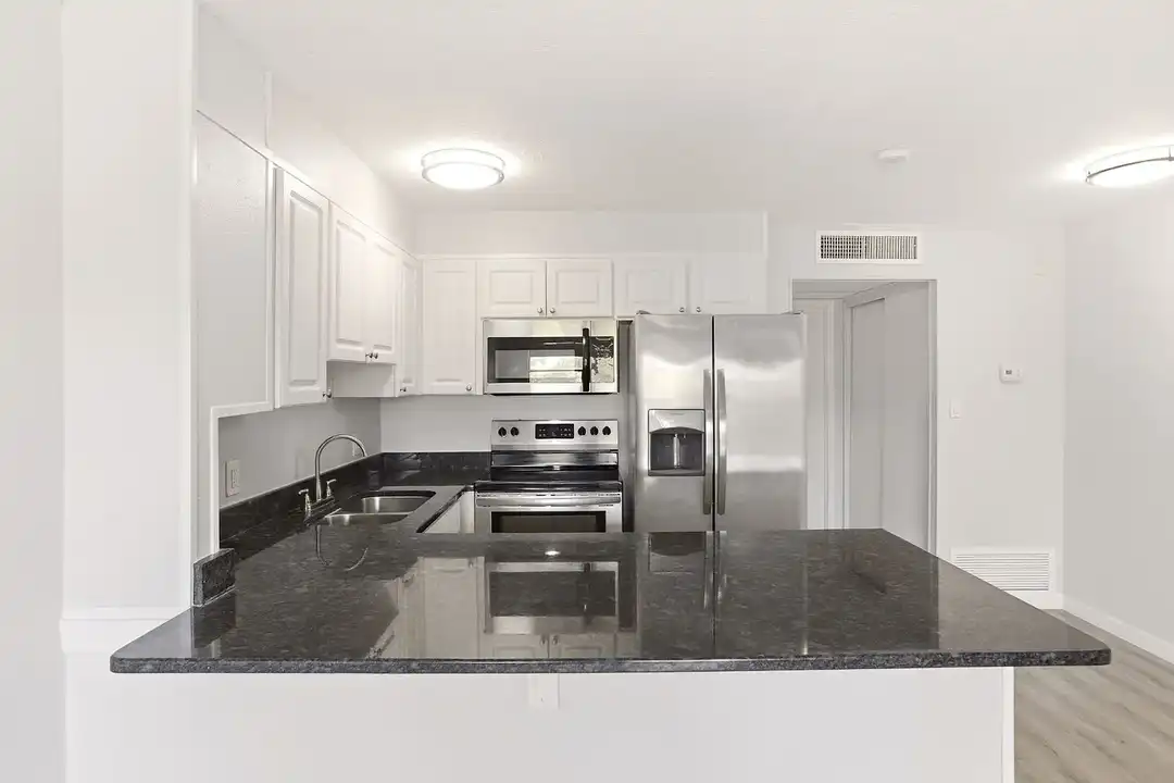 Phillippi Square Apartments - More