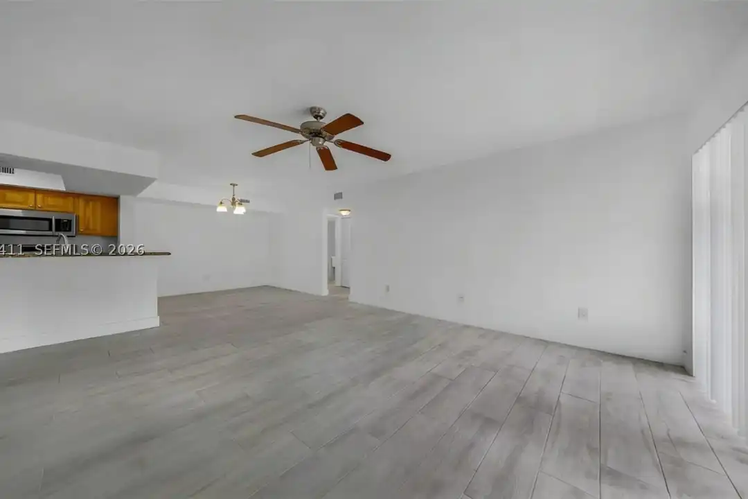 5760 Rock Island Rd unit 321 - View 2