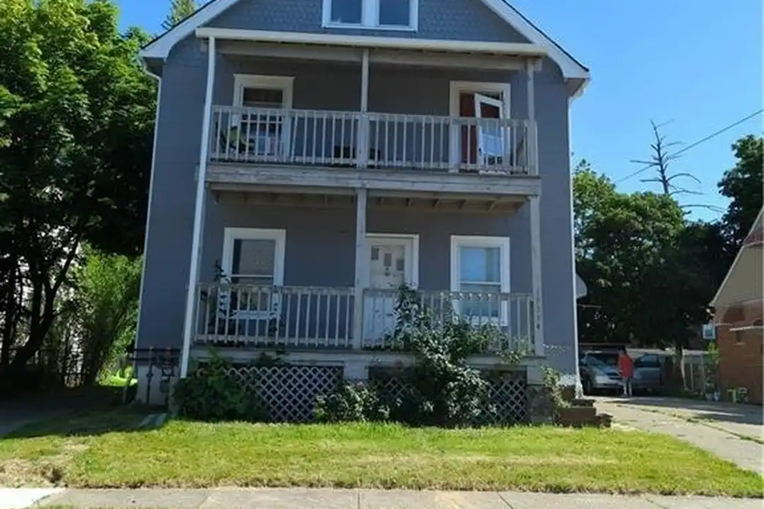 19314 Cherokee Ave unit 1 – photo 1