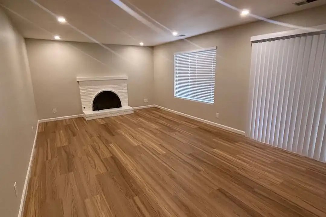 Apartment in Santa Rosa - View 5