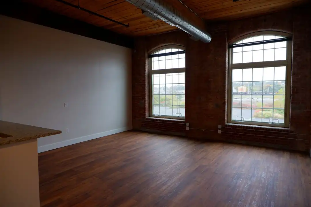 200 Esten Ave unit 438 - View 3