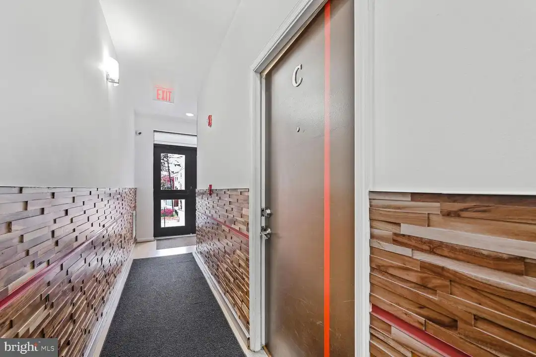 424 Q St NW unit C - View 3