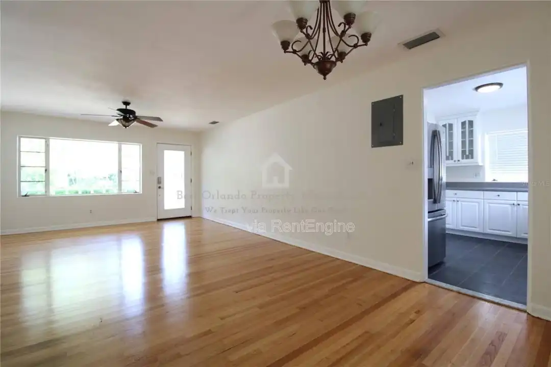 1639 Oakmont Ln - View 6