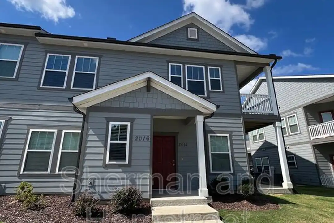 7017 Hummingbird Dr – photo 1