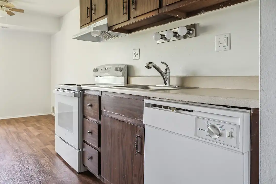 Waterview Farms Apartments – photo 1 of 35