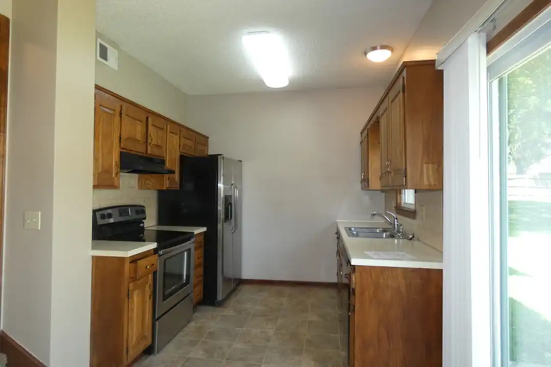 208 NW 101 St - View 5