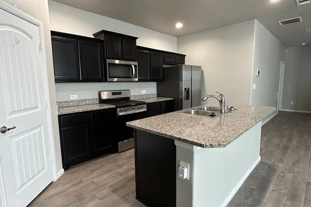 1905 Palo Duro Dr - View 5