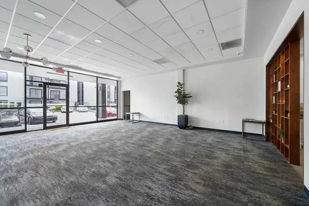 Apartment in Houston - View 4