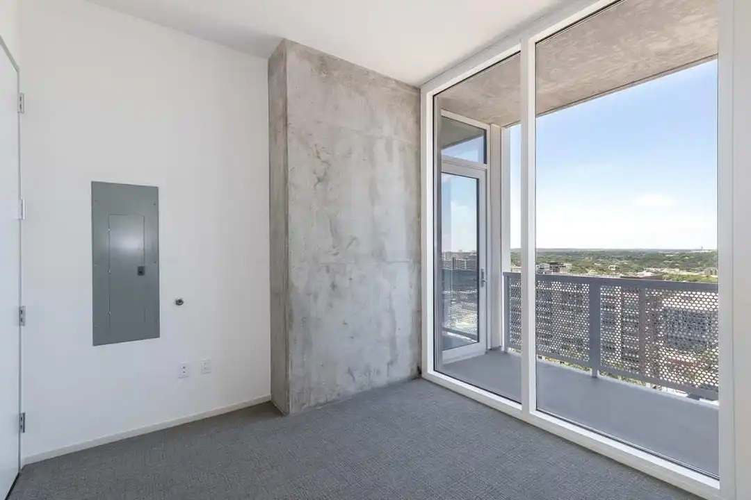 301 West Ave unit 1903 - View 5