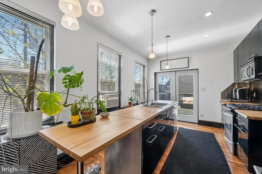 1840 S 10th St unit 2 - View 5