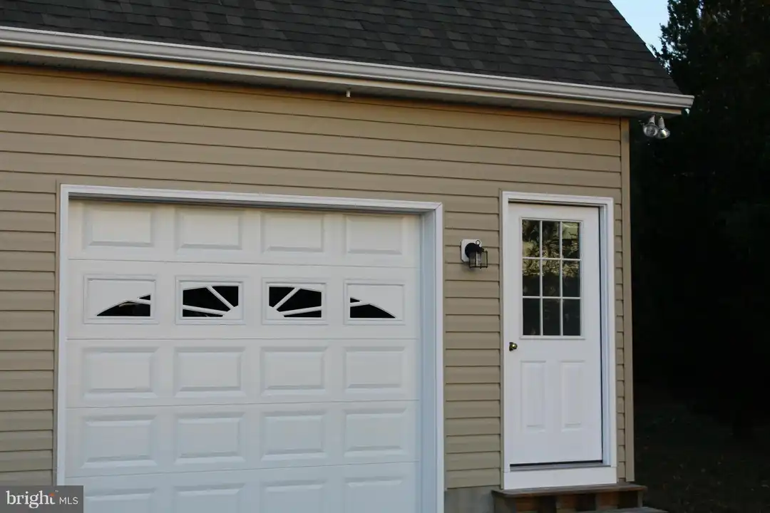 18162 White Tail Way – photo 1 of 9