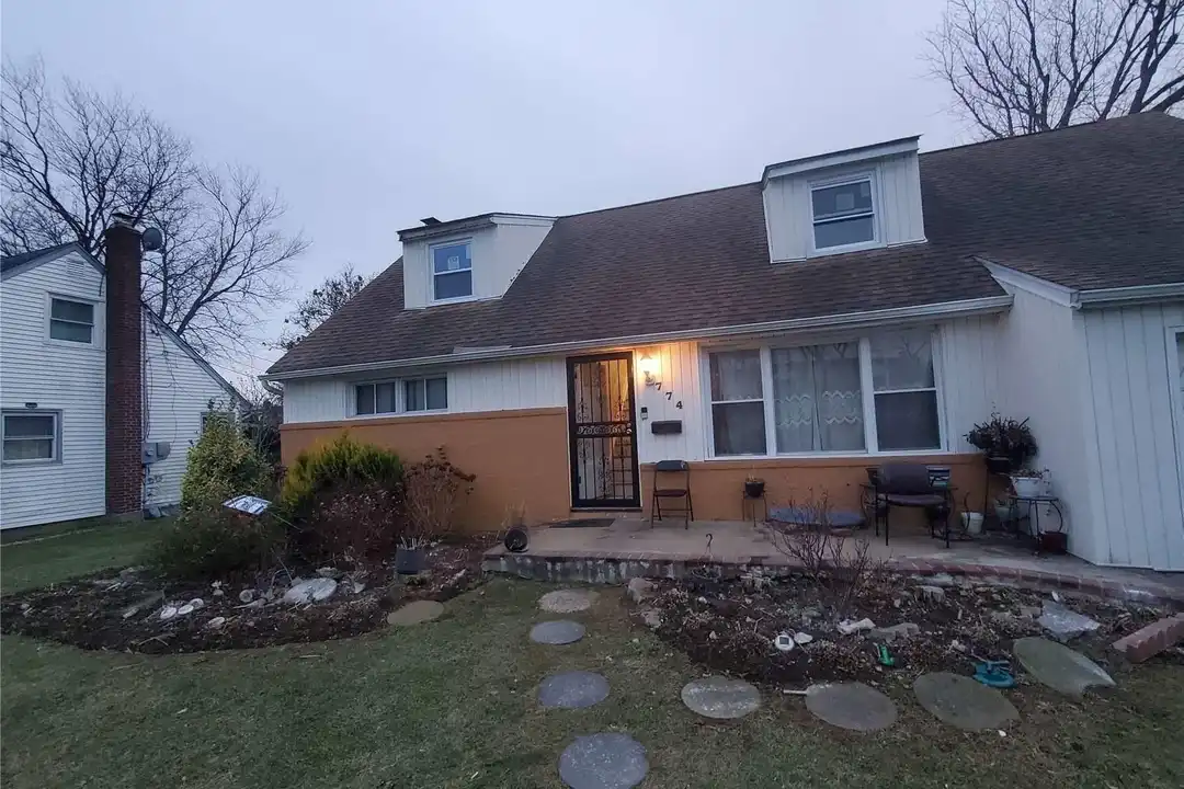 774 Fall Ave #2 – photo 1 of 7