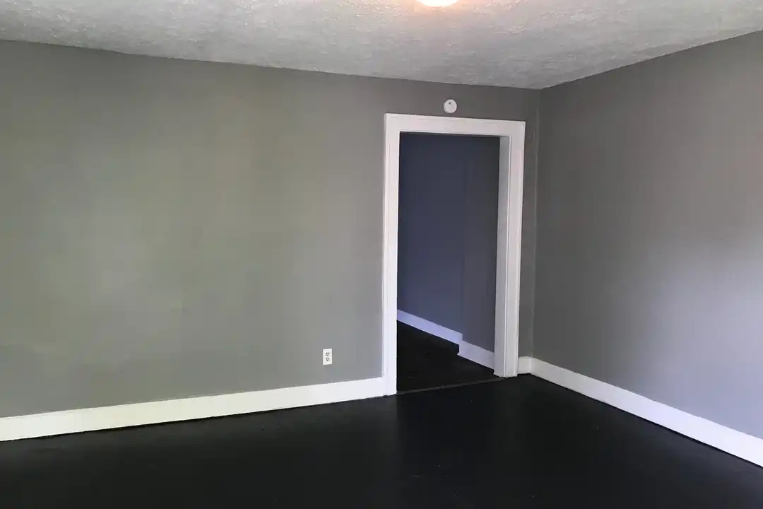 910 N Ewing St unit 910 Ewing – další
