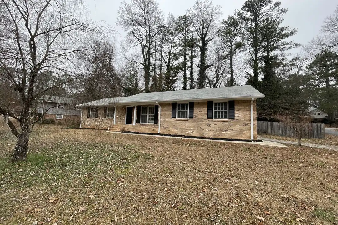 2902 Highbrook Ct - View 3