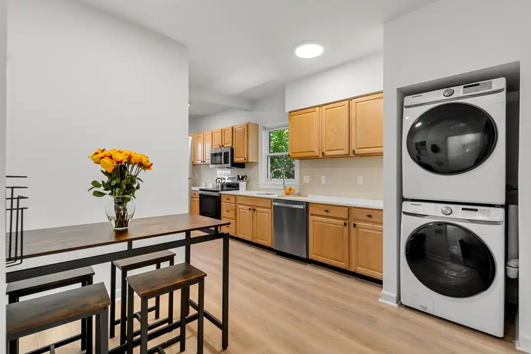 80 Patten St unit 2 - More