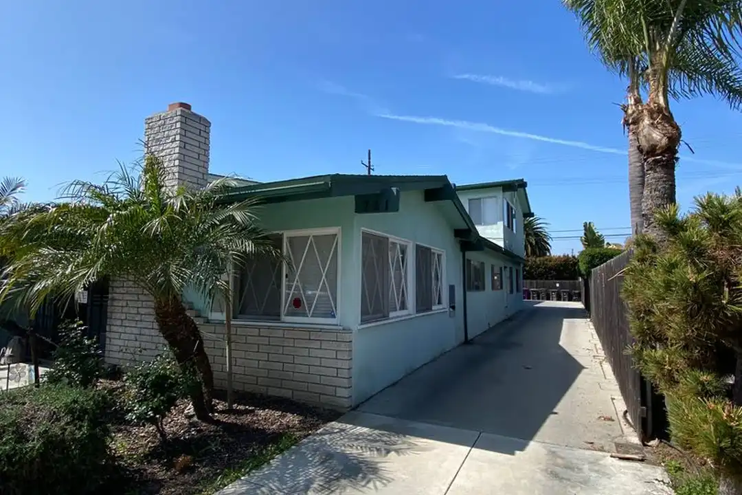 761 Coronado Ave unit 04 – photo 1