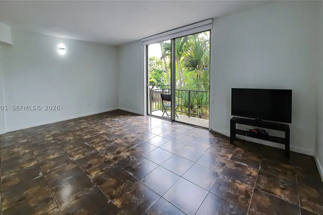 1655 NE 115th St unit 28B - View 3