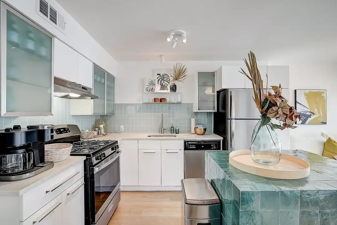 Apartment in Austin, Travis - View 2