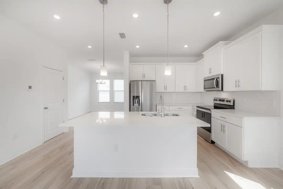 2703 W Fig St unit 1 – pohled 6