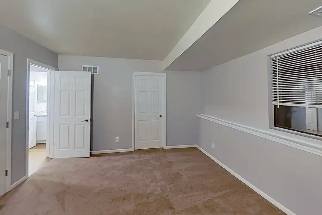 Parkwood Village Townhomes - More