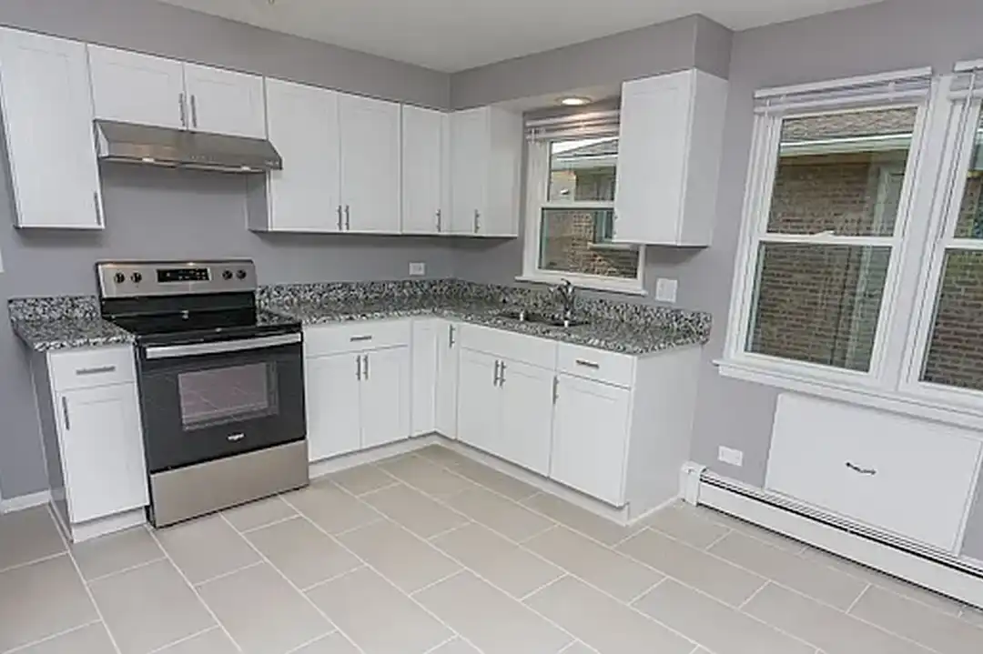 14113 S. Tracy Ave – photo 1 of 4