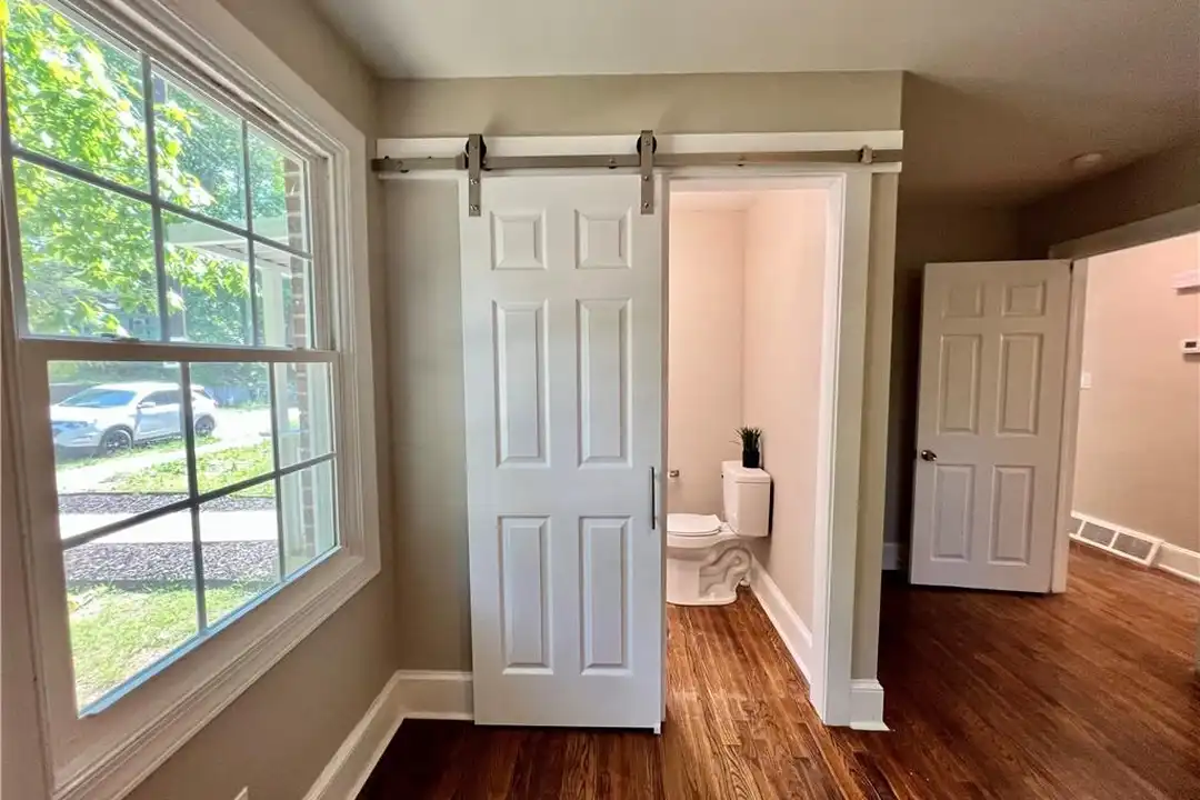 1919 Maryland Ave - View 5