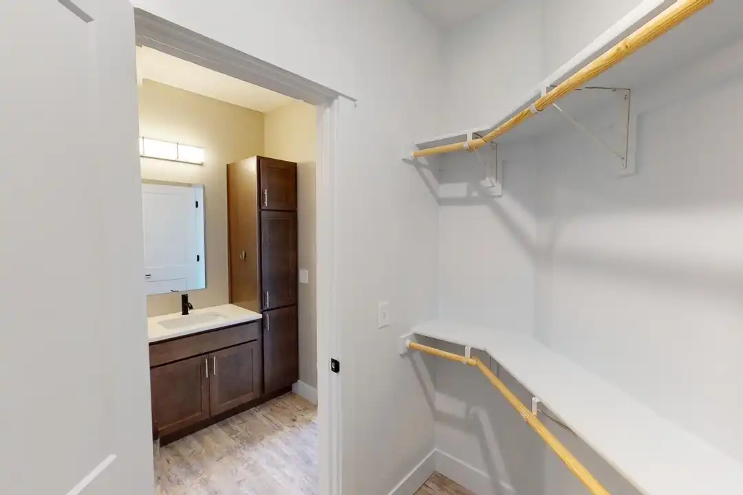 2119 State Street unit 303 - More