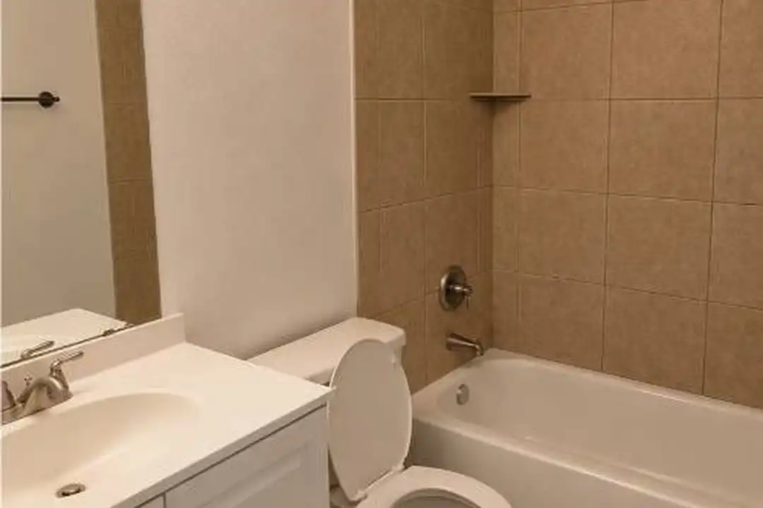 2514 N 49th St unit 2 - View 3