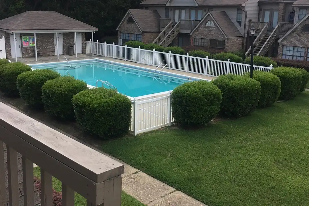 7150 Plantation Rd unit 122 - View 2