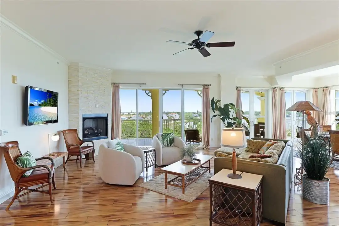 1308 Old Stickney Point Rd #WP3 - View 3