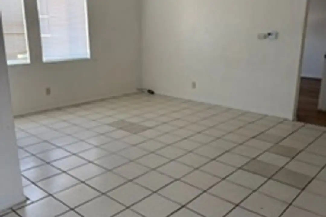 20744 Thunderbird Rd unit Unit #1 - View 5
