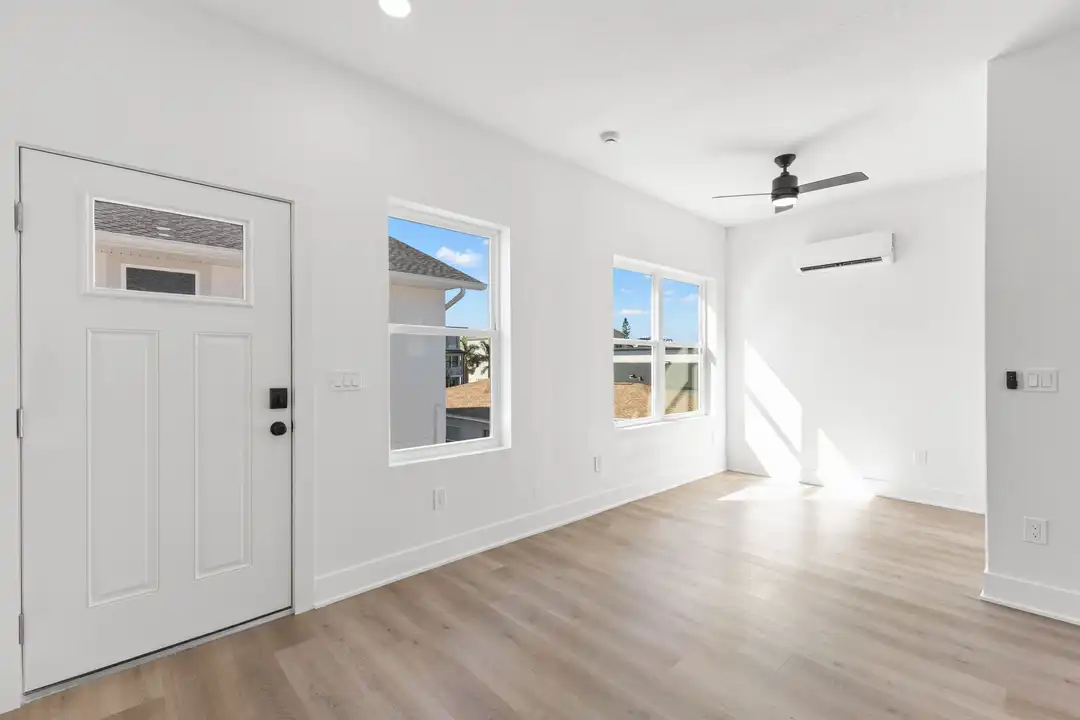 2523 13th Ave N unit B - View 4