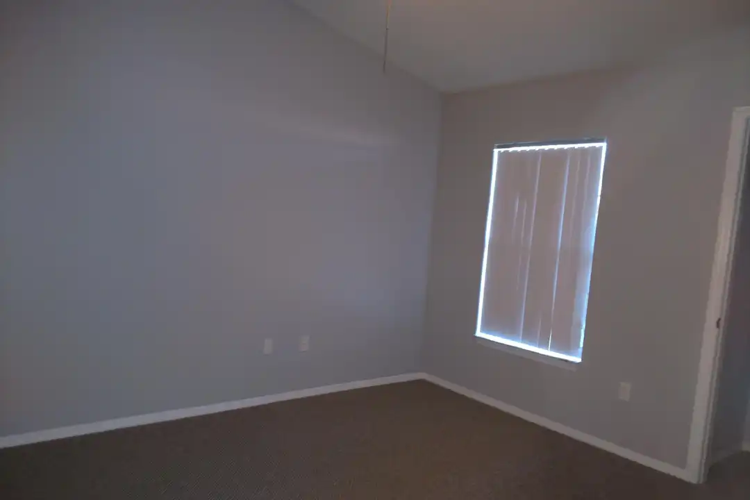 Apartment in Panama City Beach - More