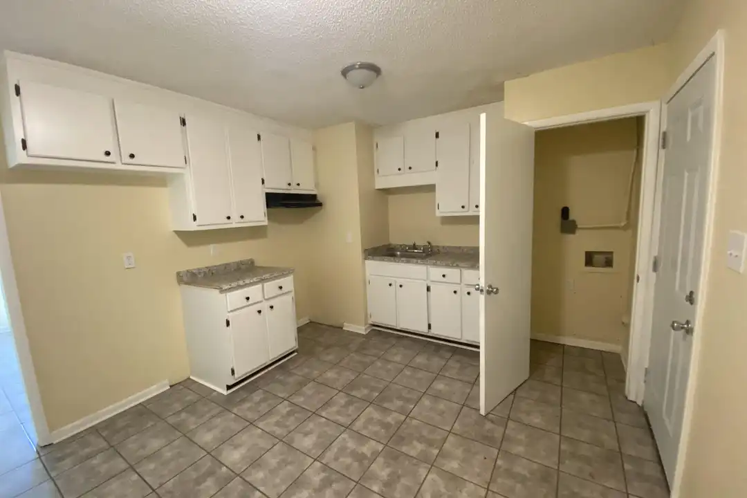 4008 Penny St SW unit A - View 4