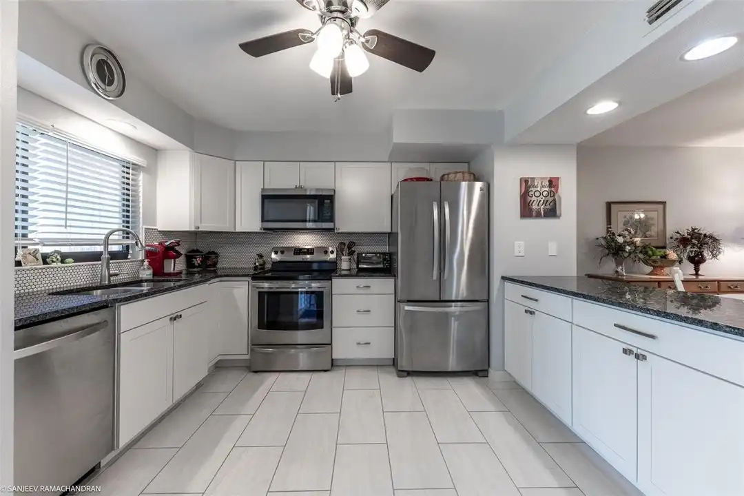 1416 San Cristobal Ave #3 - More