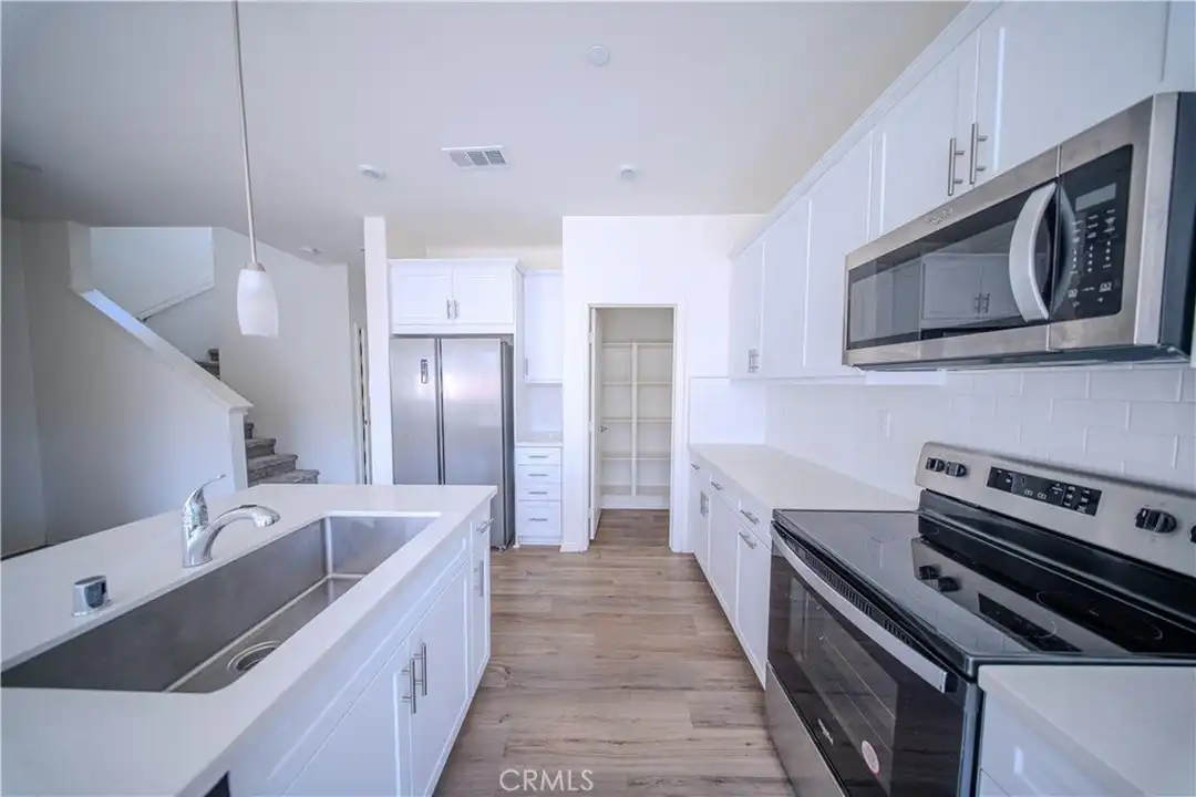 558 Pablo Rd - View 3