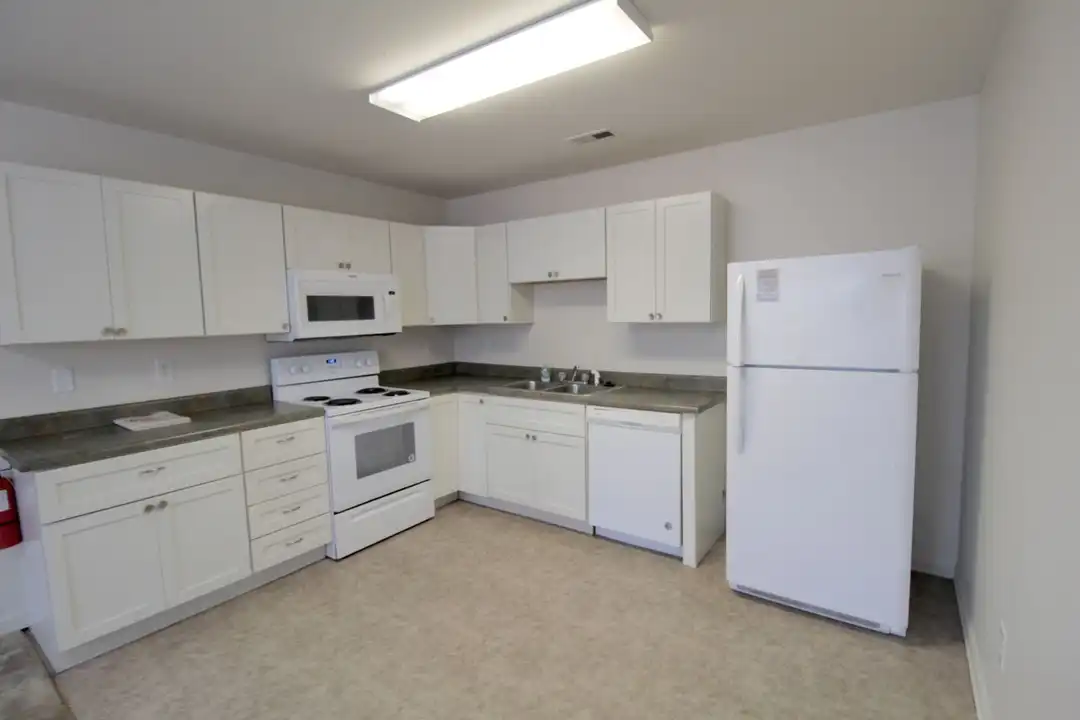 1326 Devon Ln - View 5