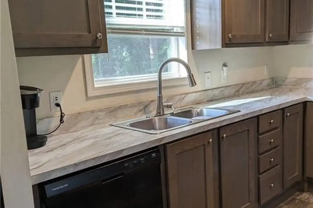 255 Greenview Cir - View 5