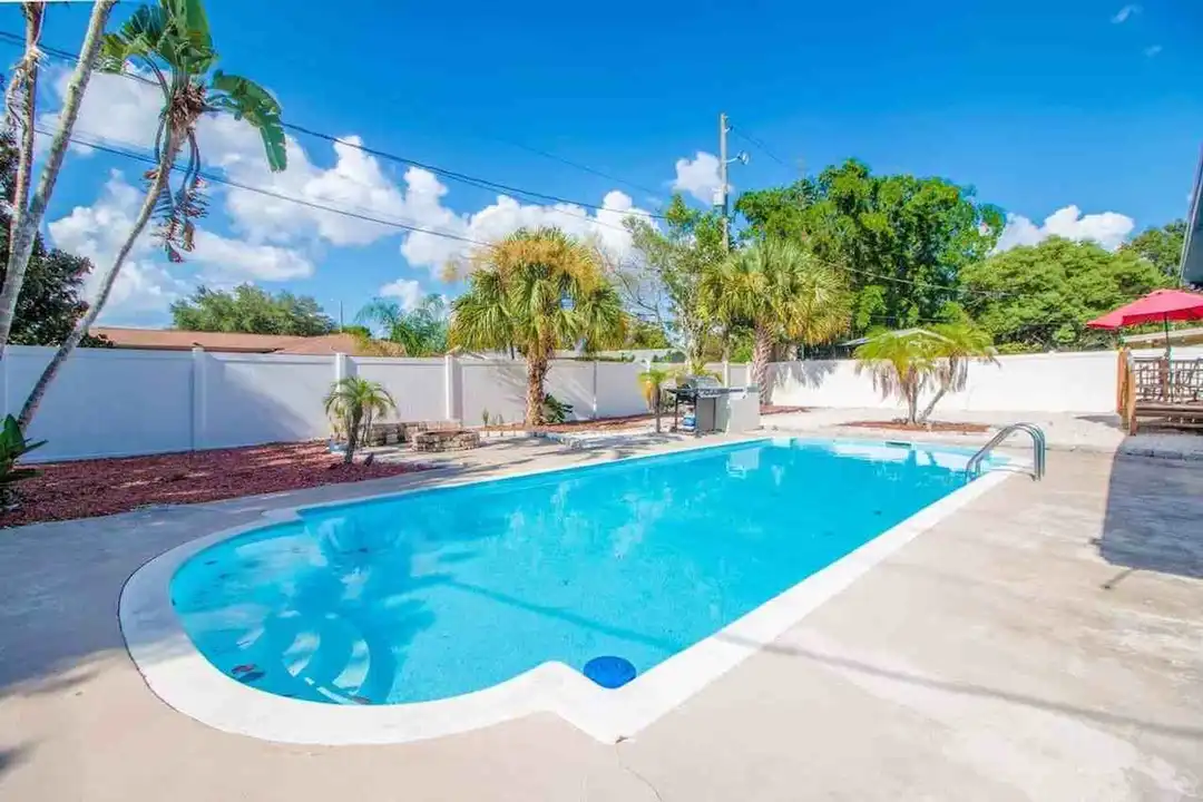 4500 Elaine Pl unit 1094209P – pohled 5